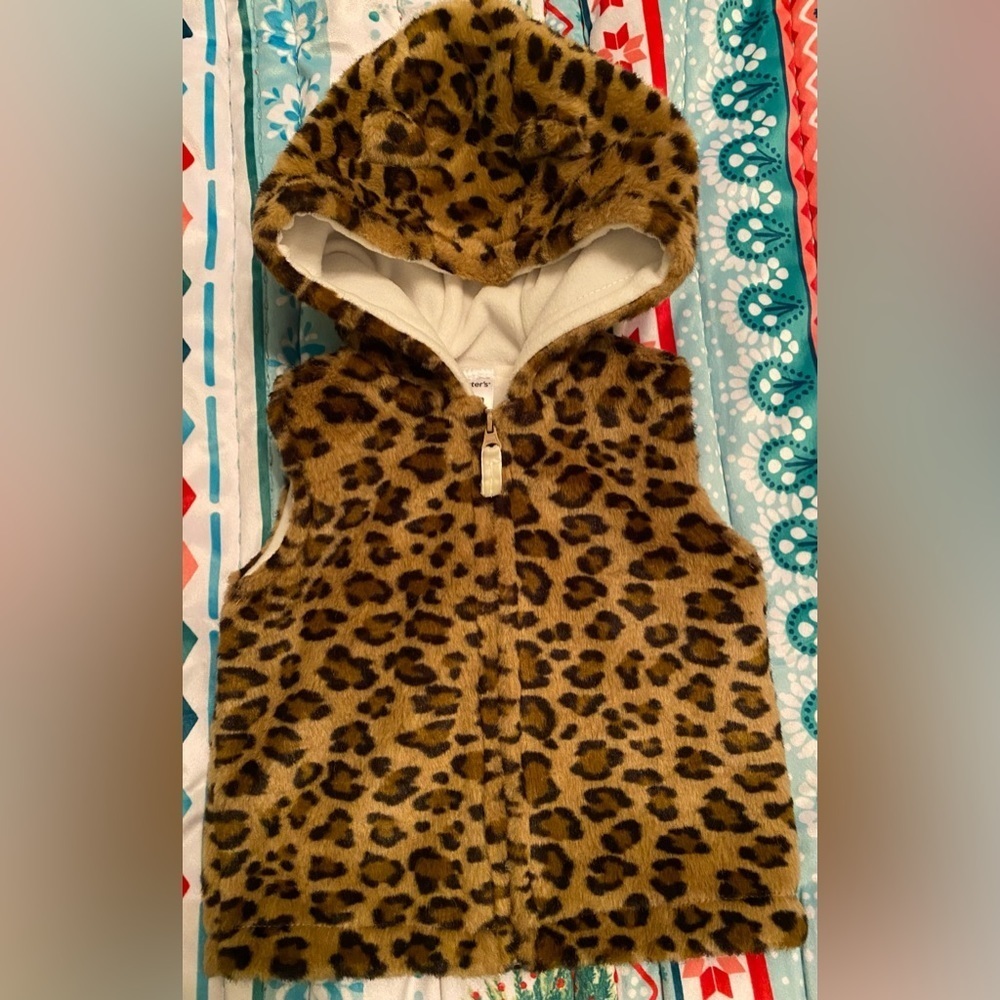 Carters Baby Girls Leopard Vest Size 18M